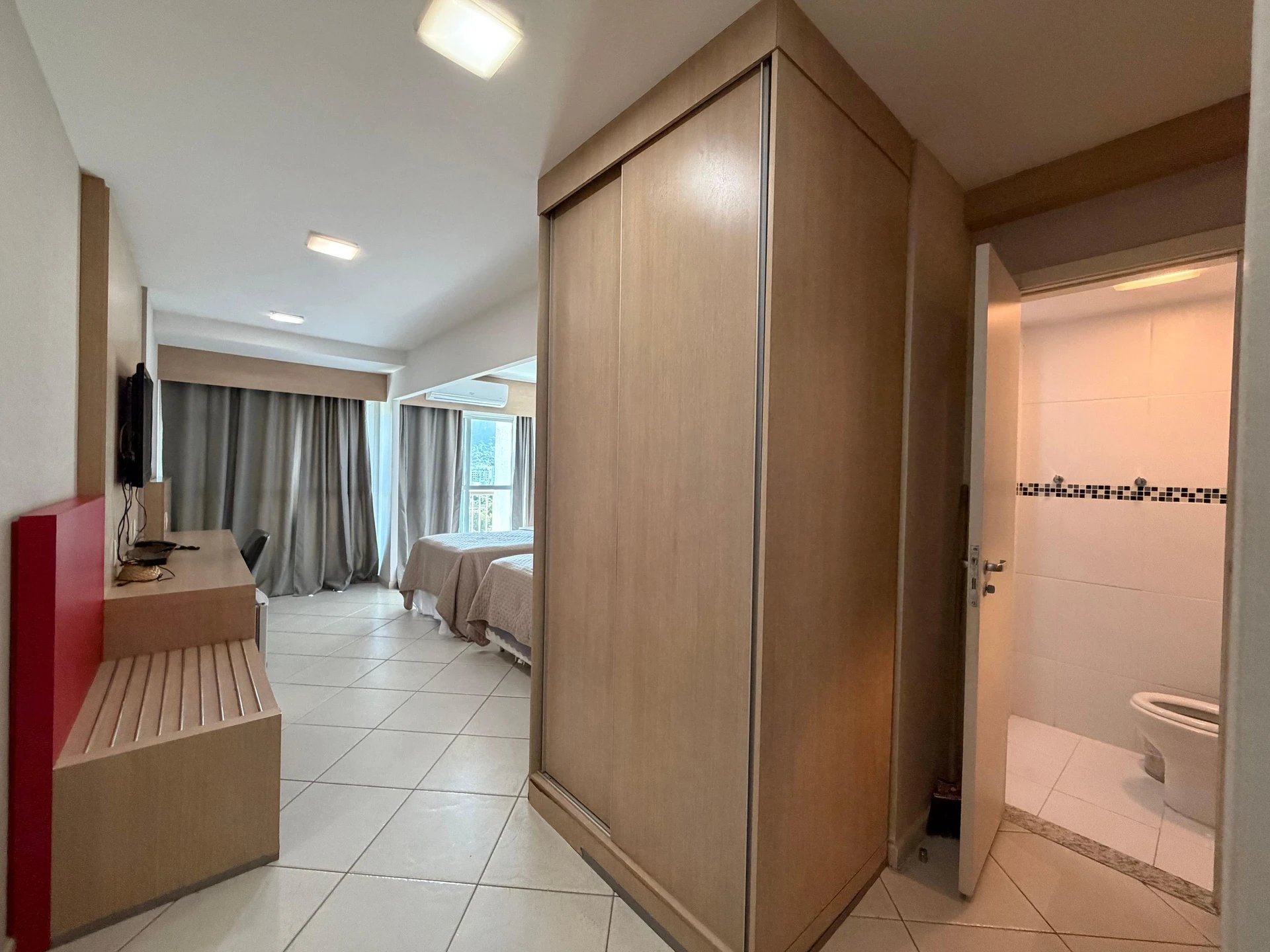 Estudio con 1 dormitorio en suite, balcón y 1 plaza — photo 15
