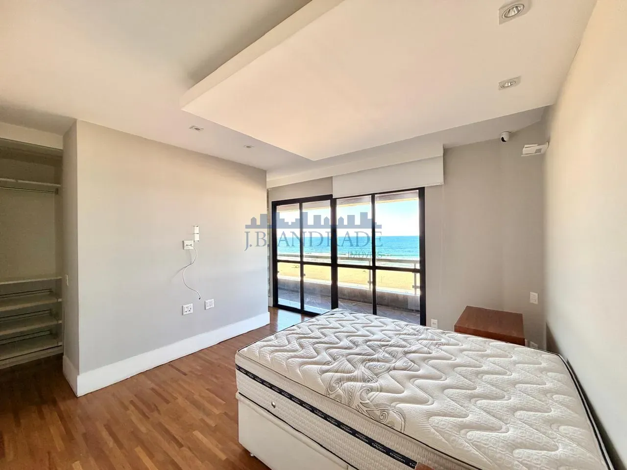 Apartamento mobiliado de 178 m² com 3 quartos e varanda — photo 16