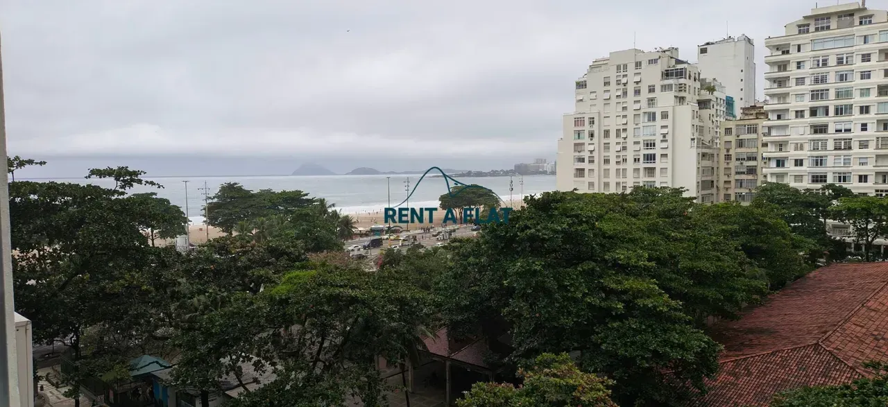 Apartamento com 1 quarto e varanda, vista de água e cidade — photo 11