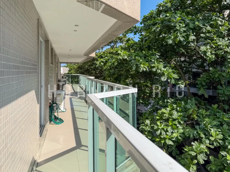Apartamento, 229 m², com varanda envidraçada — photo 16