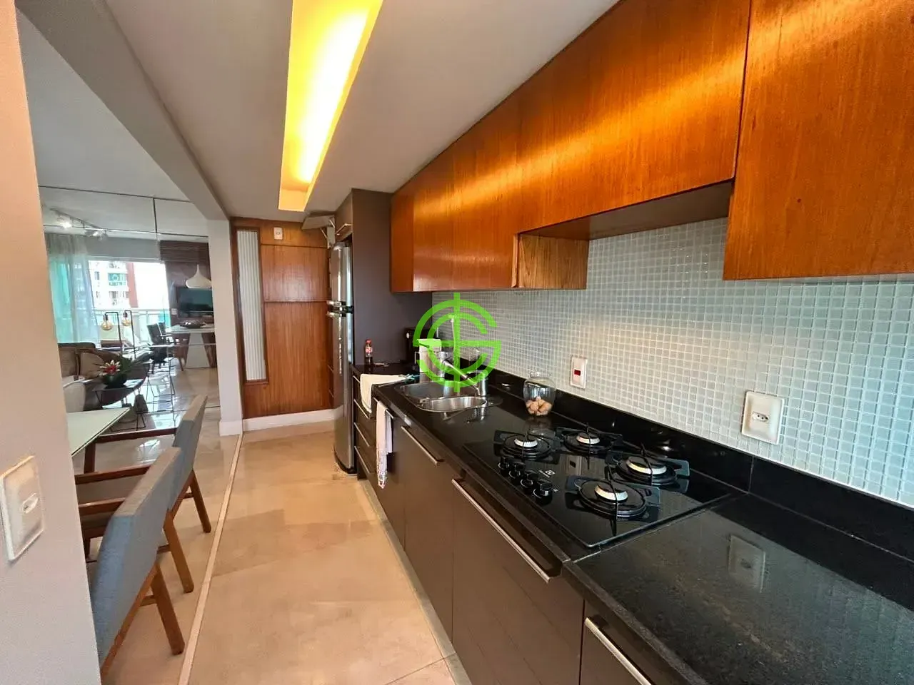 Furnished apartment with 2 bedrooms and 3 bathrooms — photo 21