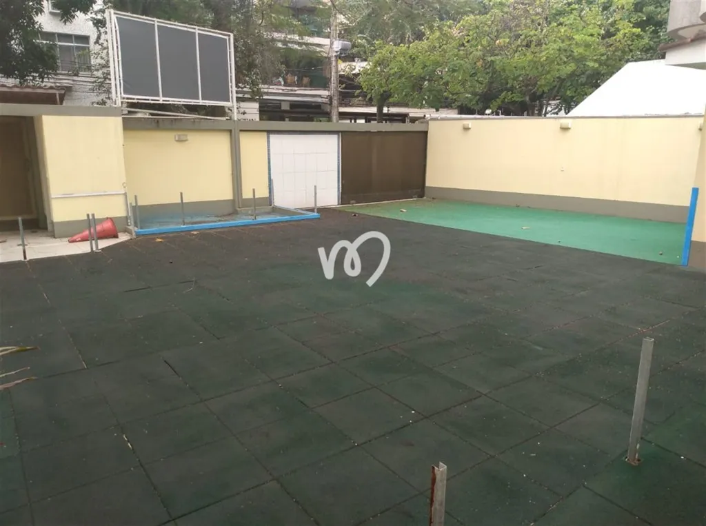 3-bedroom house with private garden and 6 bathrooms — photo 4