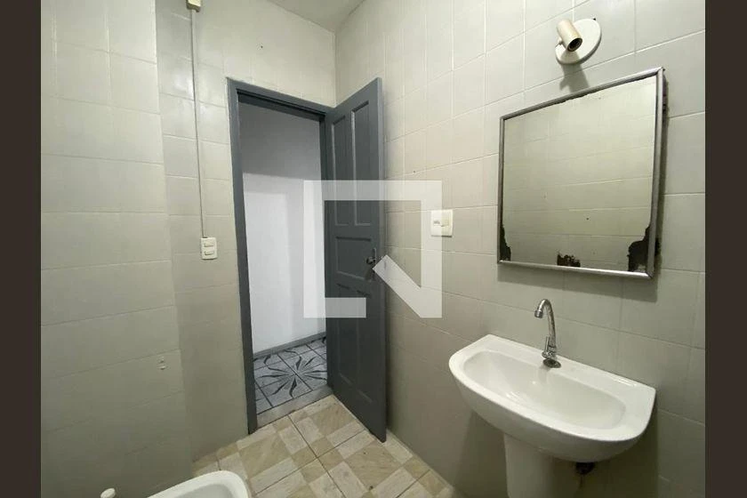 Квартира з 3 спальнями, газовою плитою та 70 м² — photo 43