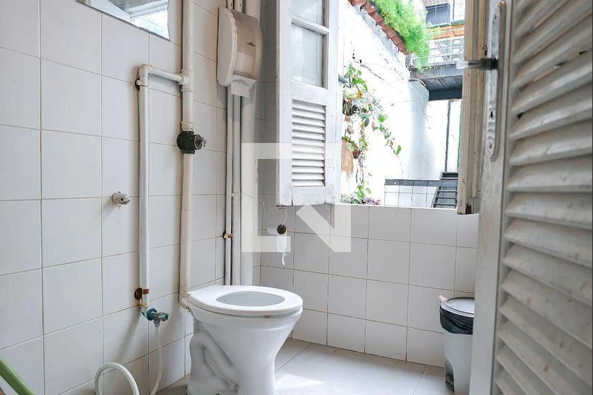 Rental house with 1 bedroom and 250 m² plus 3 bathrooms — photo 28