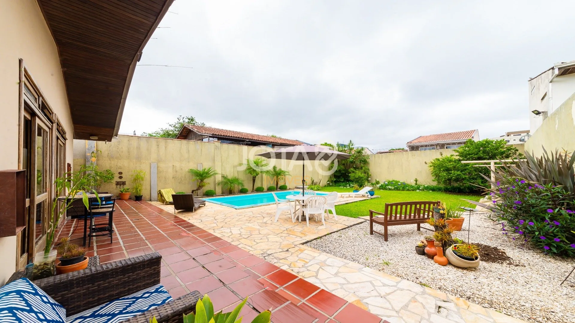 650 m² unfurnished house with 3 bedrooms and 4 parking — photo 25
