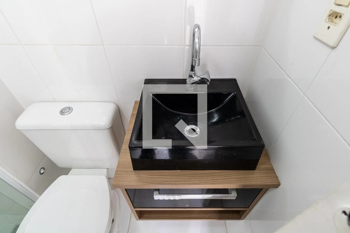 Деревянный пол или ламинат и 2 спальни: квартира 44 м² — photo 35