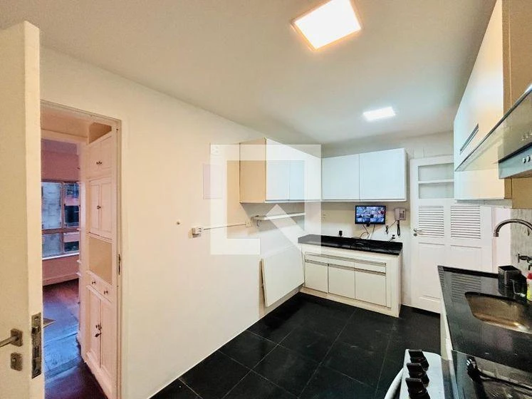 4-bedroom apartment with a walk-in closet in Rio de Janeiro — photo 2