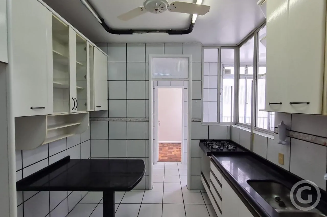 3 quartos e varanda envidraçada: apartamento de 100 m²