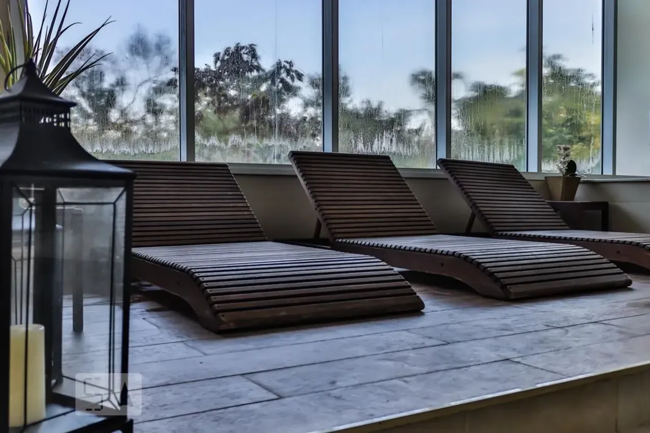 Furnished 93 m² apartment with 3 bedrooms and 1 parking — photo 41