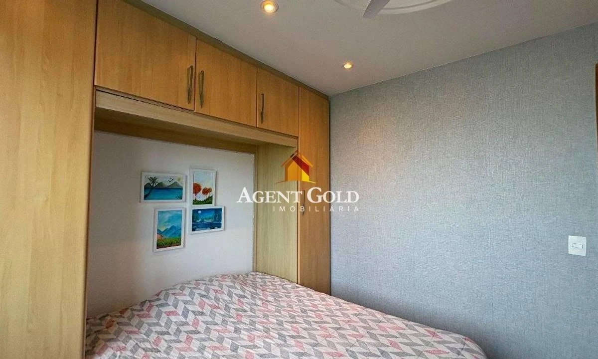 4-bedroom apartment in a building with a sauna — photo 23