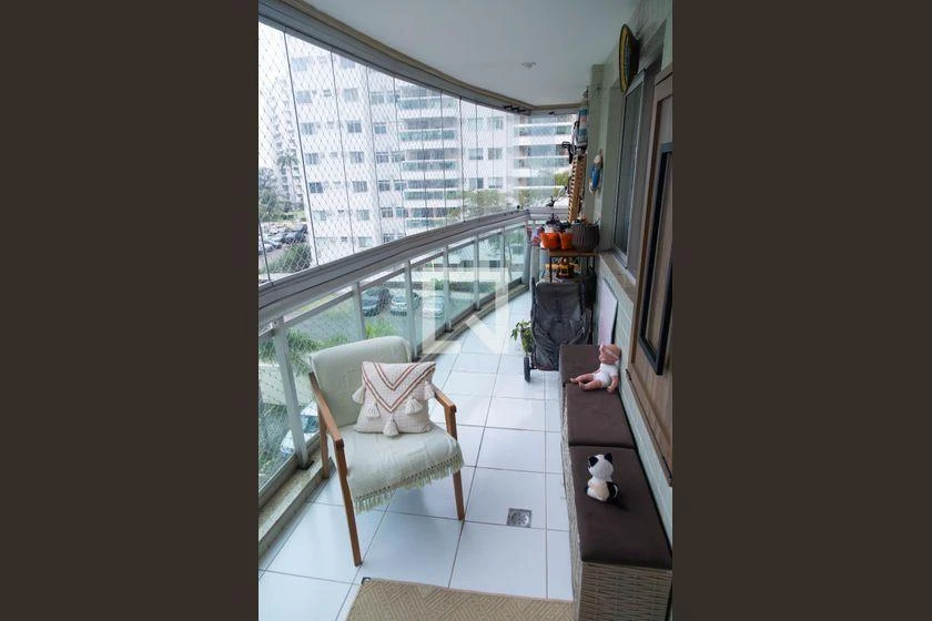 3-bedroom apartment with a bathtub — photo 6