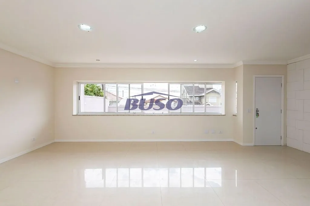 3-bedroom house with 228 m², suite and 3 covered spots — photo 6