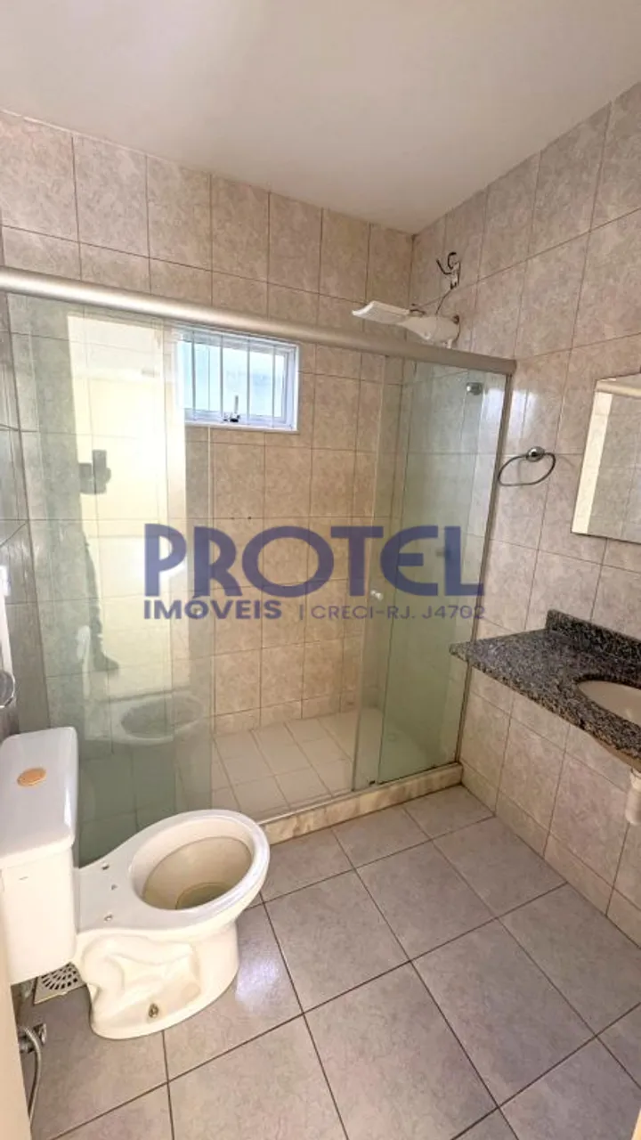 Casa sem mobília com 2 quartos e box de vidro — photo 9