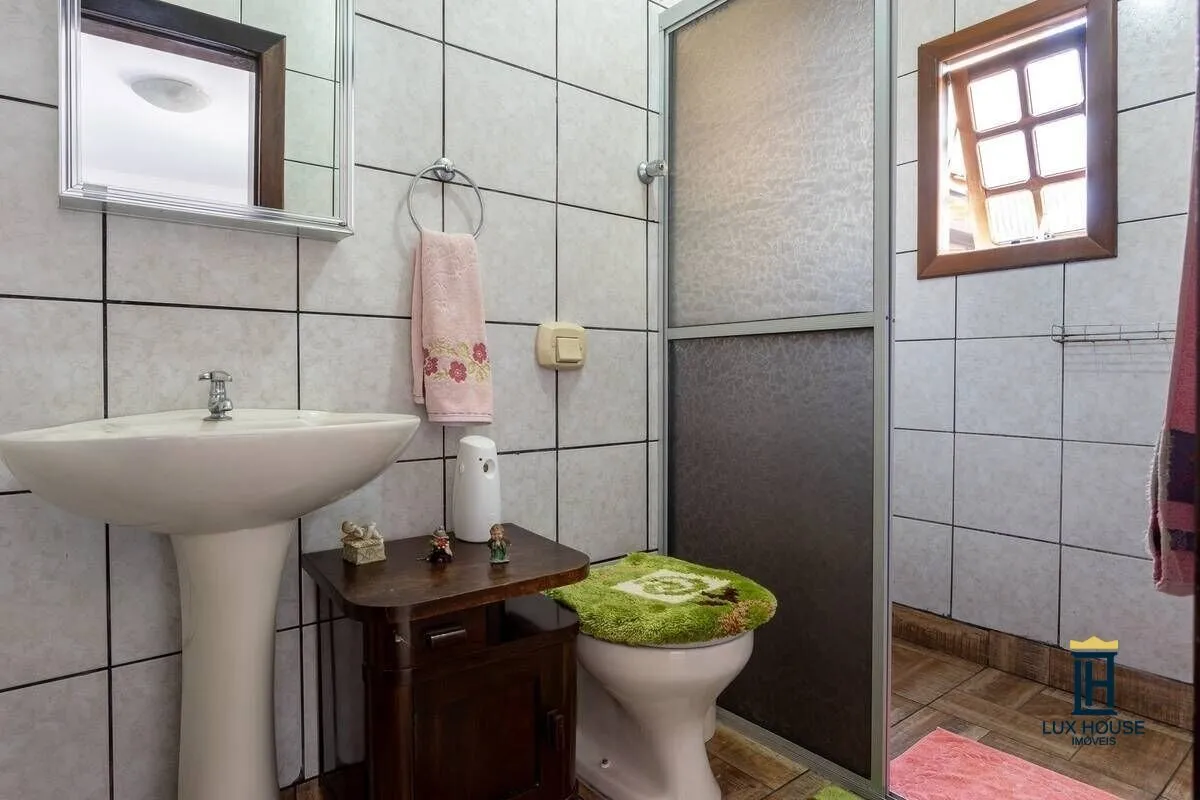 Furnished house with 5 en-suite bedrooms — photo 17