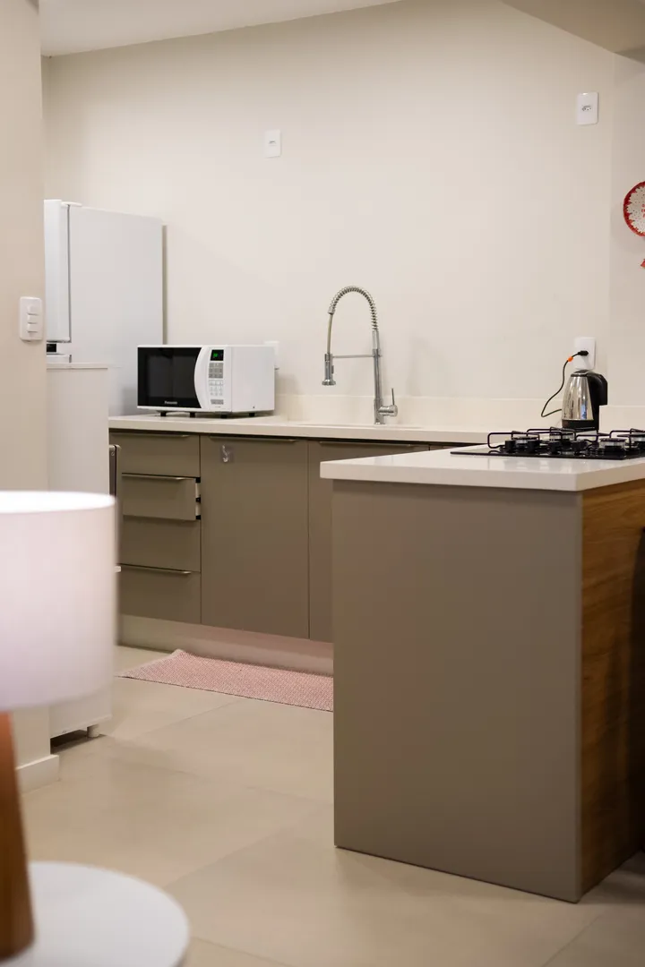 Furnished 55 m² apartment with open-plan gas kitchen — photo 6