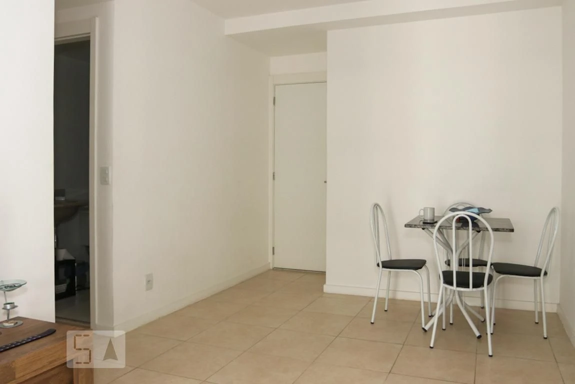 Furnished 2-bedroom apartment with 2 bathrooms and parking — photo 34