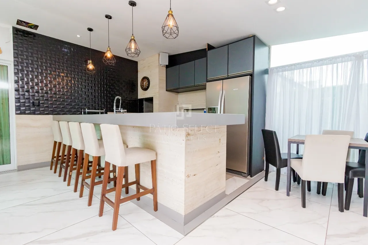 House with 5 bedrooms, 2 en-suites and private garden — photo 29