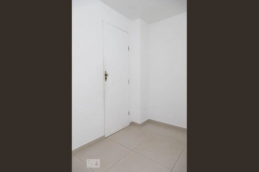 183 m² unfurnished apartment with 3 bedrooms and 2 parking spots — photo 32