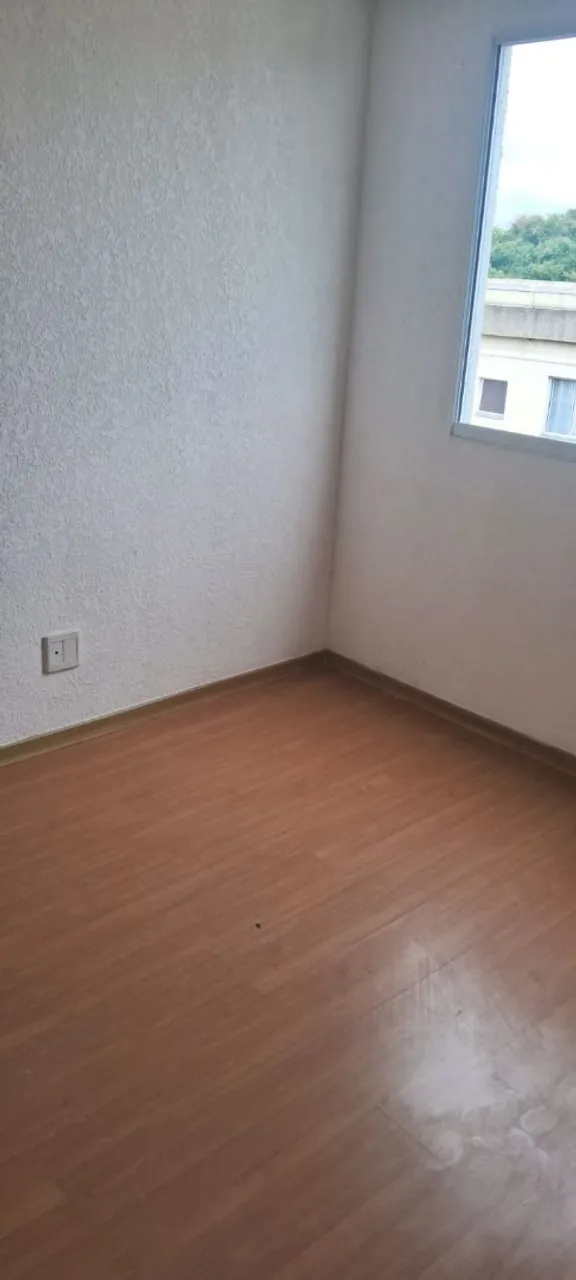2-bedroom apartment in a building with a pool — photo 4