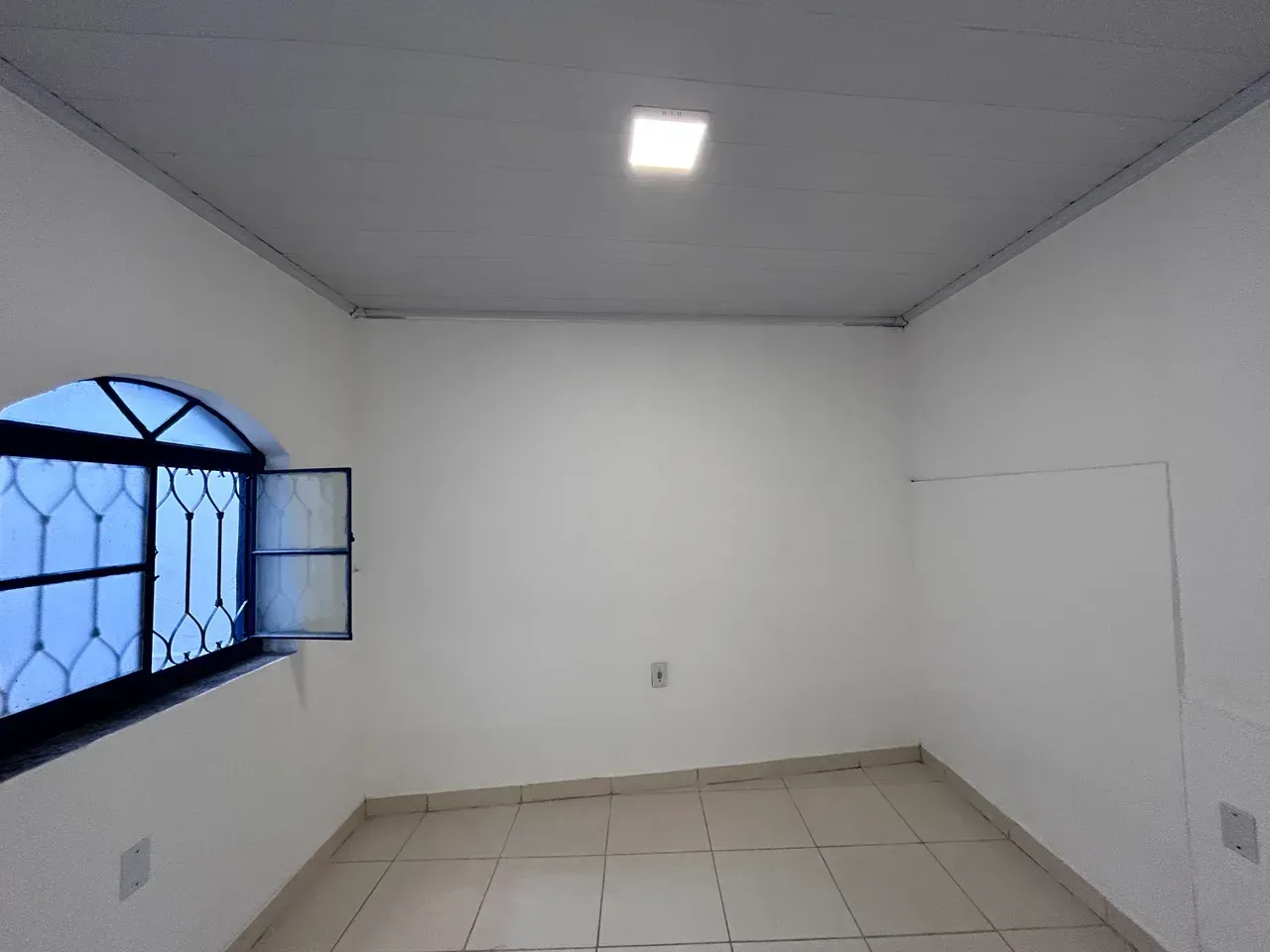 Casa com 2 quartos e 1 banheiro, mini-cozinha — photo 16