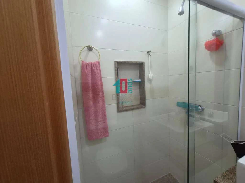 3-bedroom apartment with a washing machine — photo 23