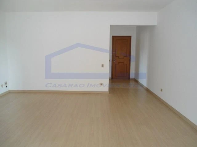 Apartamento de 94 m² com vista para o parque e banheira — photo 3
