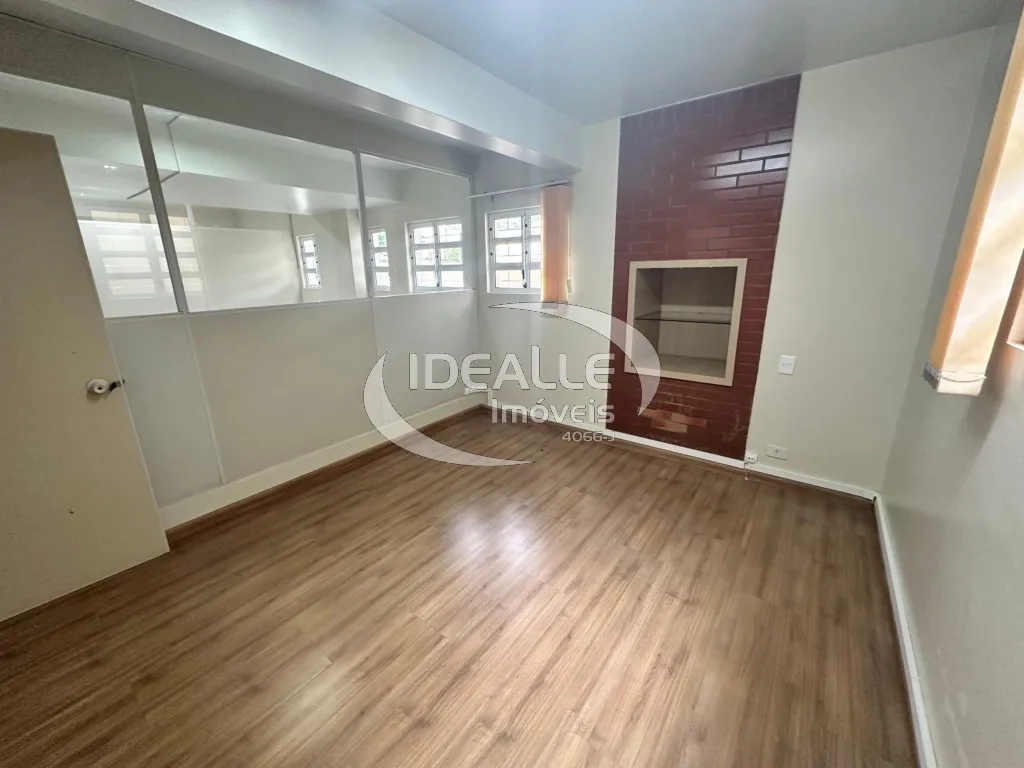 184 m² house with a built-in balcony grill — photo 27