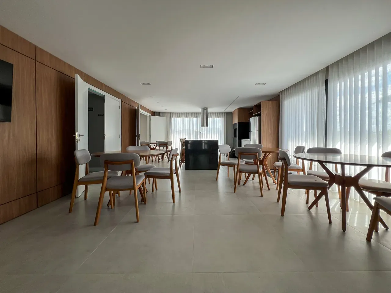 Apartamento, 26 m², com piso de madeira ou laminado — photo 15