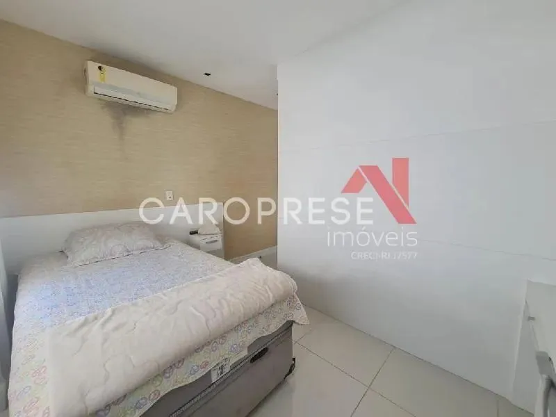 Casa com 4 quartos e 5 banheiros, com 2 vagas — photo 15