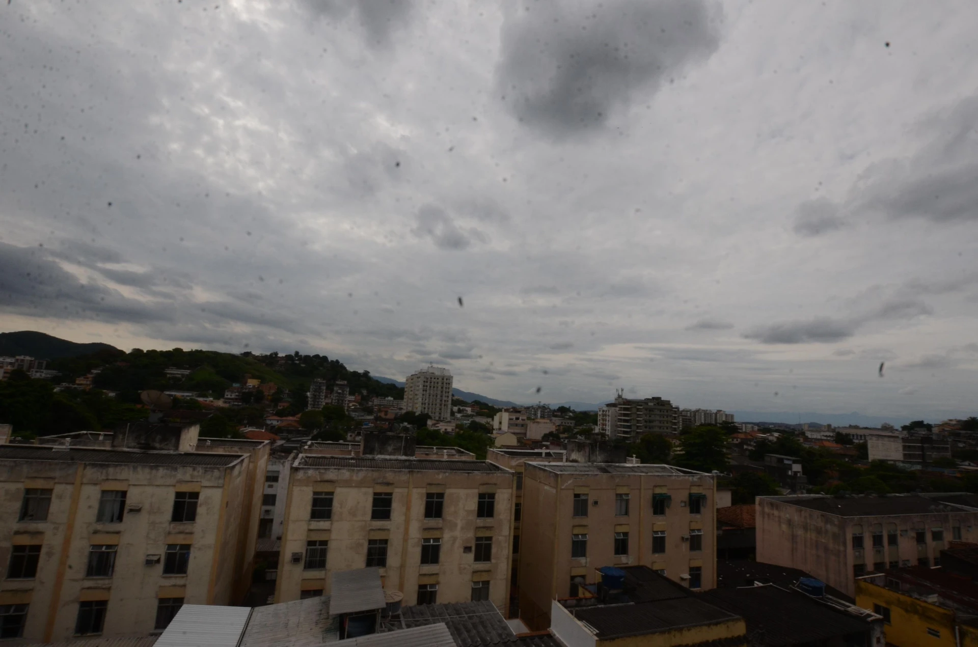 Furnished apartment, 126 m², with a grill on the balcony — photo 18