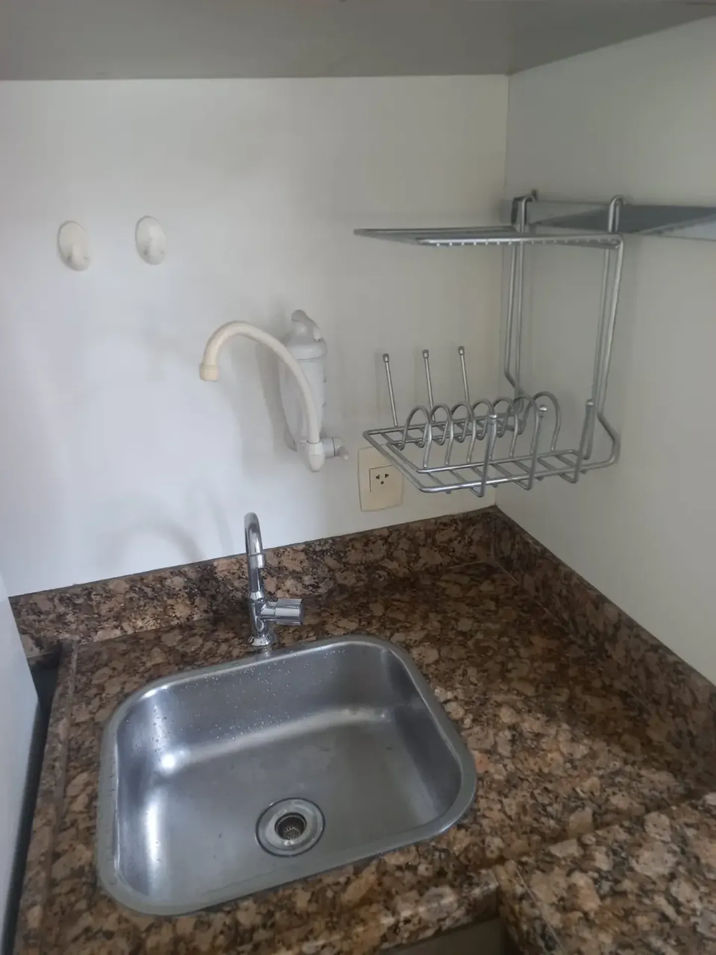 2-bedroom apartment with a home office — photo 13