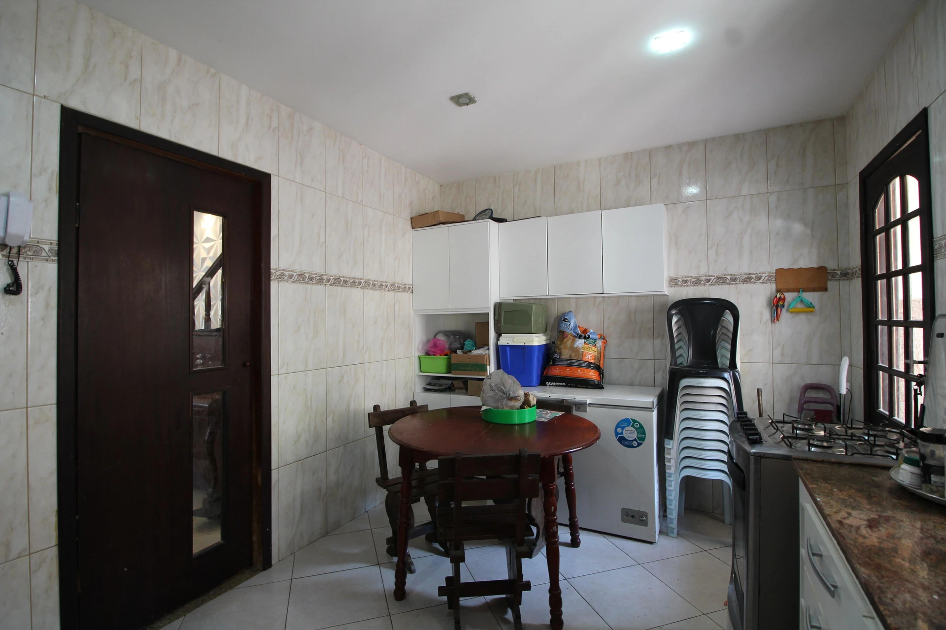 Furnished house with 3 bedrooms, private yard and 1 parking spot — photo 14