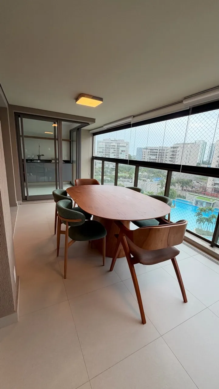 3-bedroom apartment in a building with a gym — photo 10
