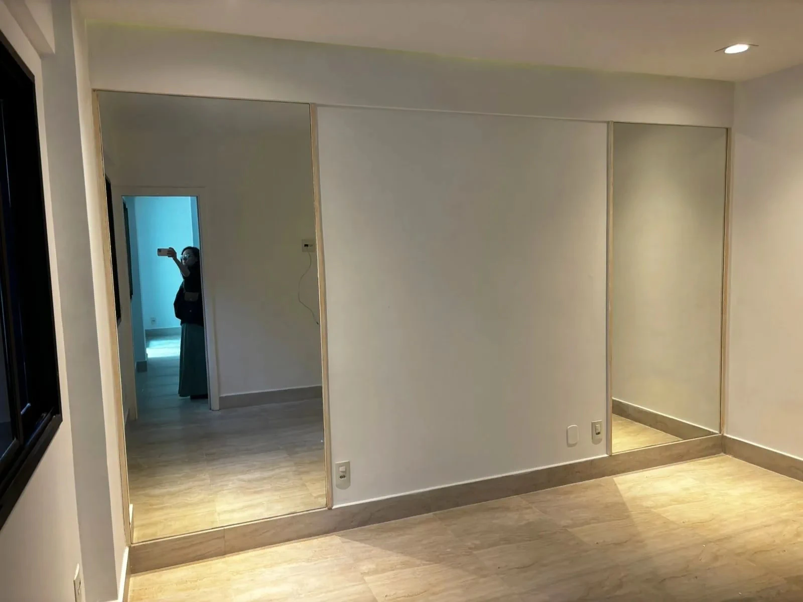 2-bedroom apartment with 2 en-suites, 3 baths, 2 parking — photo 8