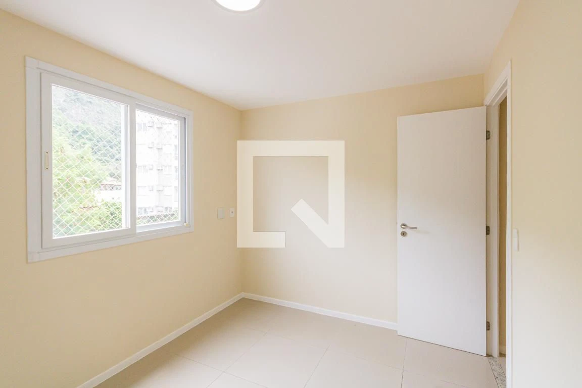 Робоче місце та 2 спальні: квартира 79 м² — photo 26
