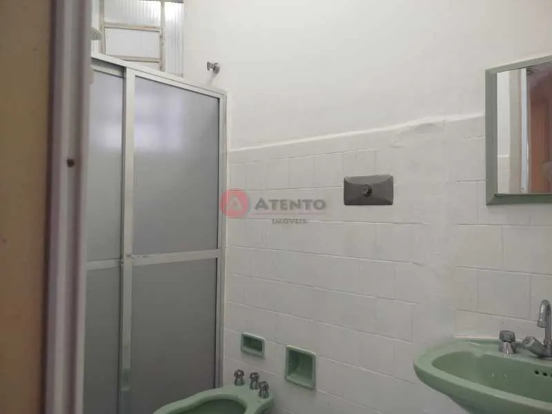 Apartamento com piso de madeira ou laminado, Vila da Penha — photo 13