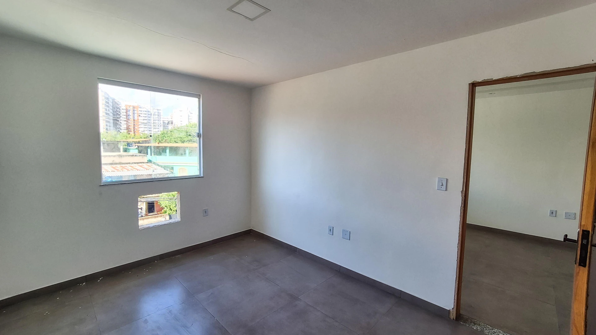 Apartment with 2 bedrooms and a balcony with grill — photo 14