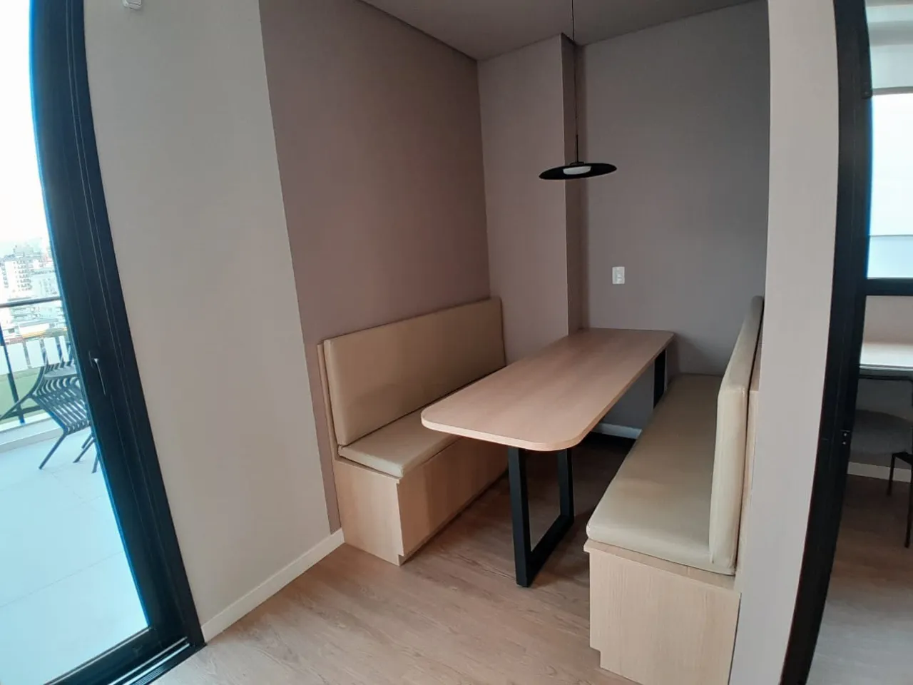 One-bedroom apartment with a mountain view in Florianópolis — photo 15
