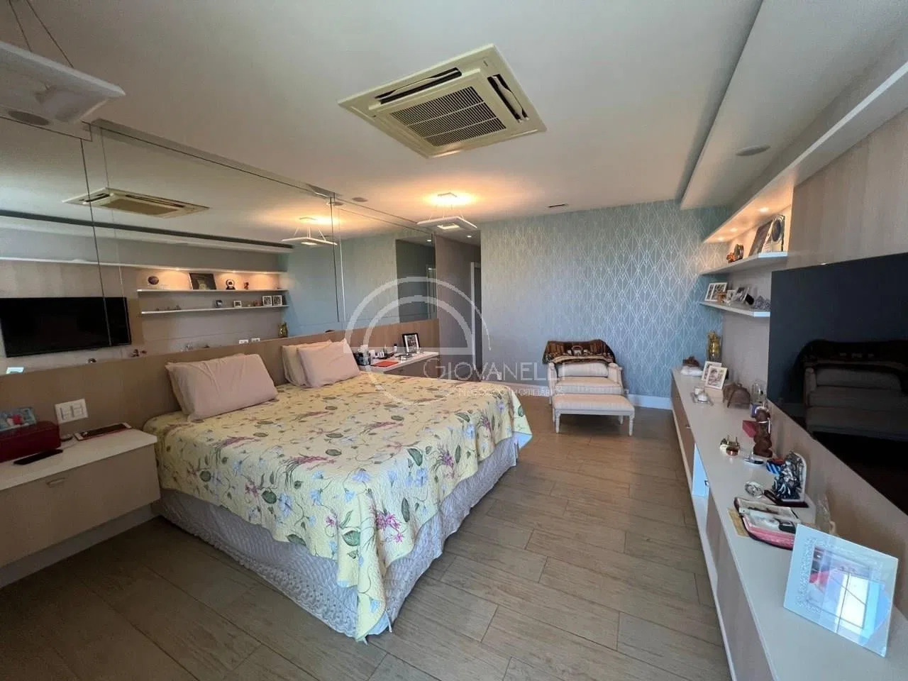 Квартира 400 м² з 4 спальнями та 5 ванними кімнатами — photo 17