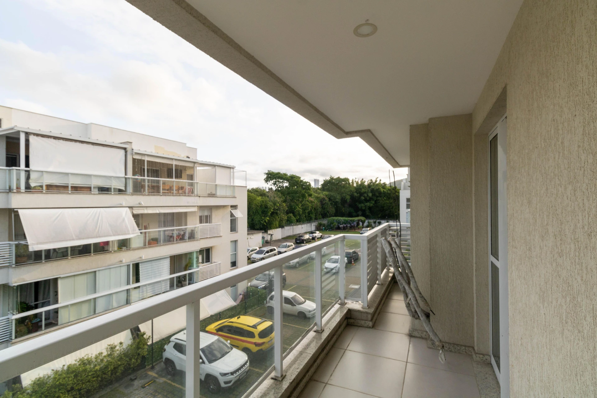 Apartamento mobiliado com 3 quartos e cozinha a gás — photo 3