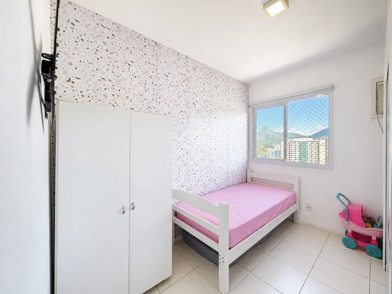 Apartamento de 65 m² no 16º andar com garagem e suíte — photo 16
