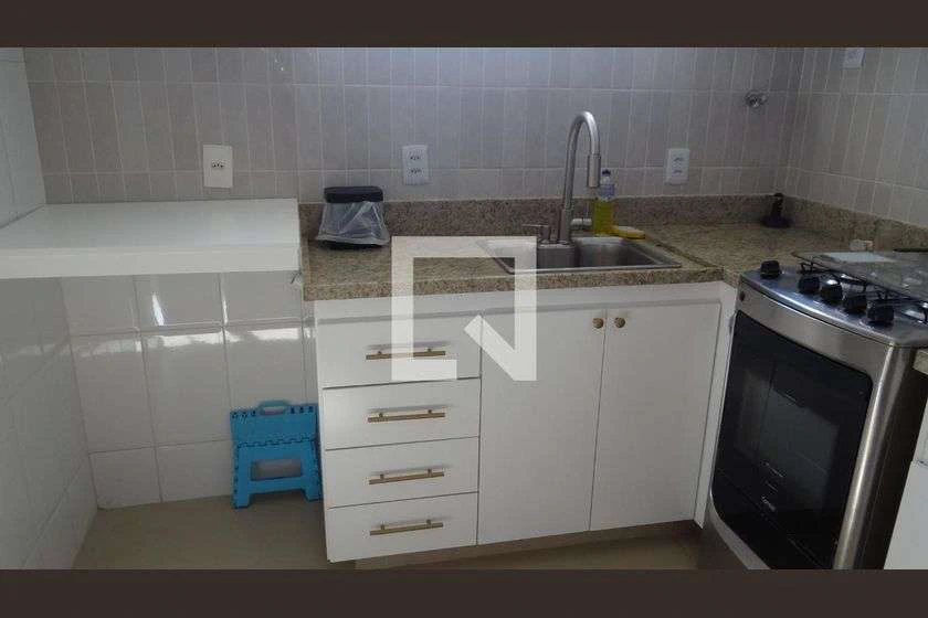 Apartamento mobiliado com 1 quarto e 58 m² — photo 3