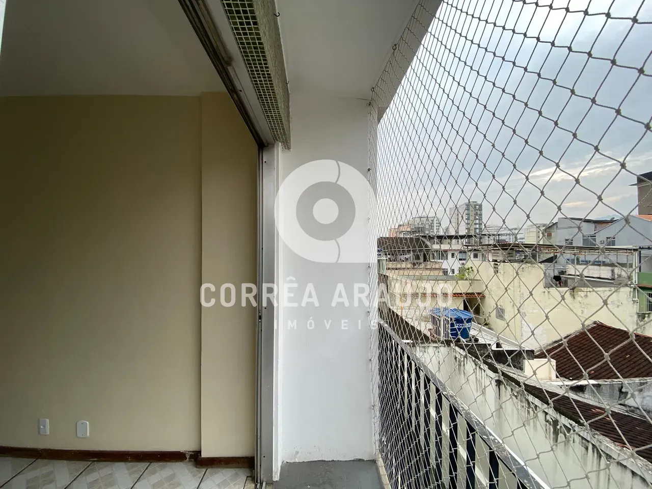 Apartment with 2 bedrooms, balcony and 1 parking space — photo 10