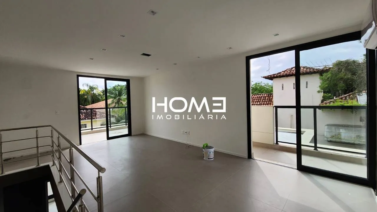 Furnished house, 357 m², with floor-to-ceiling windows — photo 20