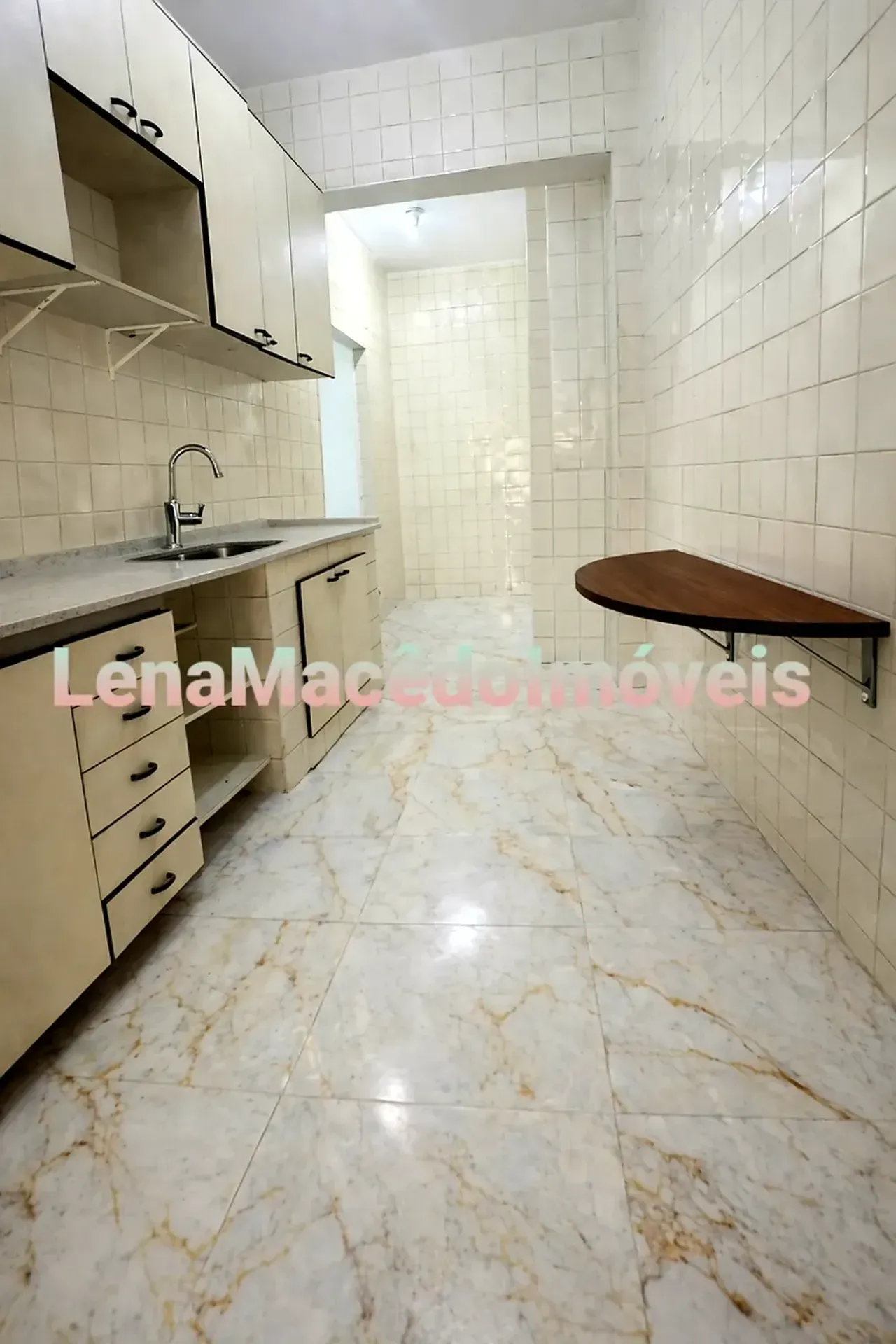 Apartamento de 84 m² en el 1er piso con jardín privado — photo 2