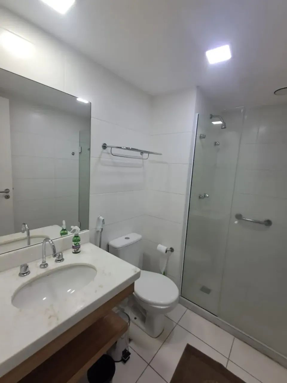 Furnished 2-bedroom apartment with 2 bathrooms — photo 8