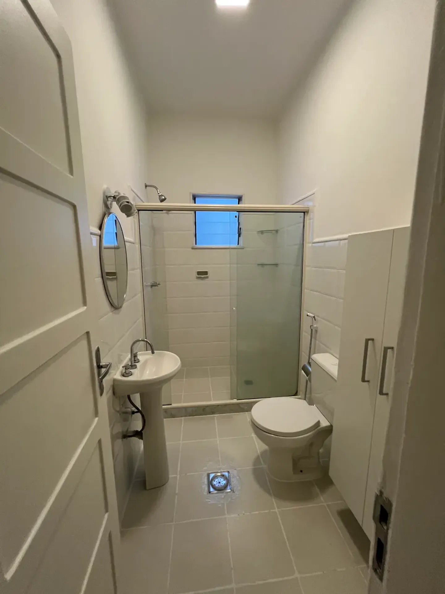 Apartment on the 3rd floor with wood or laminate floors — photo 14