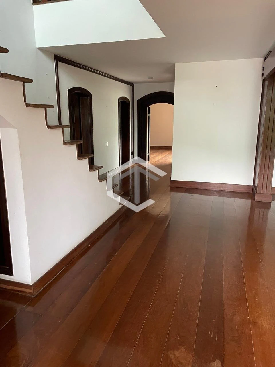 Casa com 5 suítes e 7 banheiros, 6 vagas — photo 17