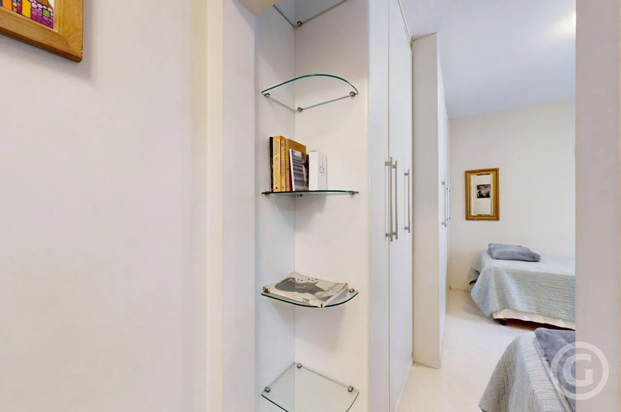 Apartamento de 1 quarto com espaço de home office, Centro — photo 14