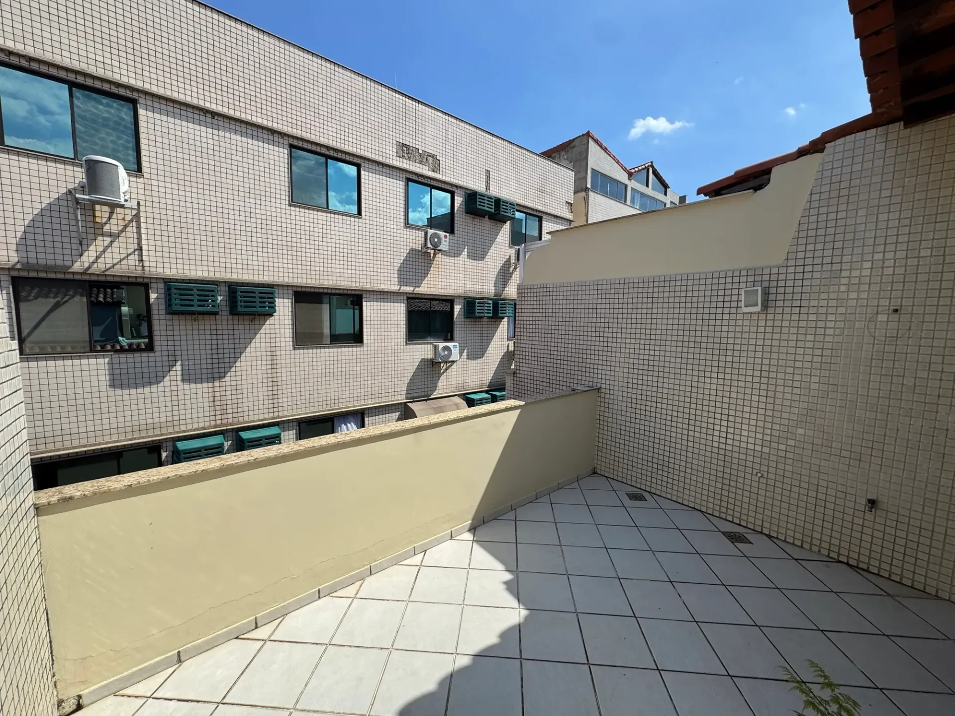 Duplex house with 3 bedrooms and 2 parking spaces — photo 48